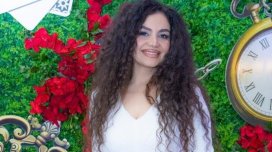 "Diqqətli olun, bu kosmetoloqa aldanmayın"