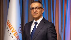 
İşdən çıxarılan Azər Əhmədov klinika direktoru oldu