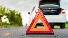 Avtomobil yolda xarab olsa: Birinci nələr etməliyik?