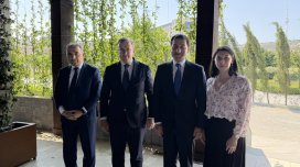 Hikmət Hacıyev Makronun müşaviri ilə Azərbaycan-Fransa münasibətlərini müzakirə etdi
