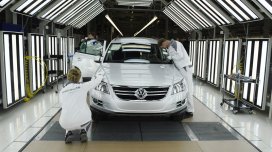 "Volkswagen" böhrana görə Almaniyada dörd zavodunu bağlayacaq