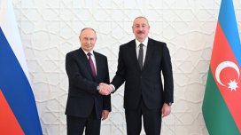 
Vladimir Putin Prezident İlham Əliyevə zəng etdi