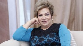 Xalq artisti nəvəsini əsgərliyə yola saldı