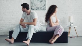 Niyə böyüklər hissləri barədə danışmaqda çətinlik çəkirlər?