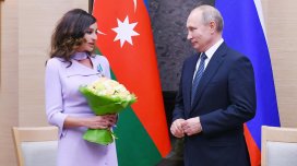 Putin Mehriban Əliyevanı təbrik etdi