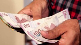 Ölkədə orta maaş 1176,7 manatdır