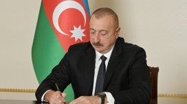 İlham Əliyev Auditorlar Palatasının üzvlərini və əməkdaşlarını təltif etdi
