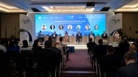 Beynəlxalq İnvestisiya Forumunda "Kritik xammal və qlobal iqtisadi təhlükəsizlik" mövzusunda panel keçirildi