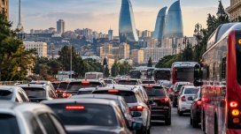 Şəhər böyüyür, yollar daralır: Paytaxtda hərəkəti çətinləşdirən əsas səbəb nədir? - VİDEO