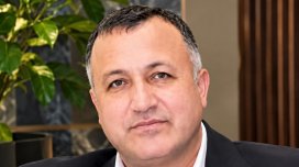 Həkimləri çağırışa çatdıran sürücü sükan arxasında öldü

