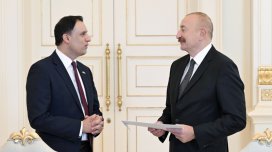 İlham Əliyev Böyük Britaniyanın ticarət üzrə dövlət nazirini qəbul etdi - FOTO