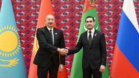 İlham Əliyev MDB Dövlət Başçıları Şurasının iclasında iştirak etmək üçün "Avaza" Kompleksinə gəlib - FOTO