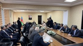 İki məmura töhmət verildi, ikisinə xəbərdarlıq edildi


