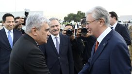 Qazaxıstan Prezidenti Azərbaycana gəldi - FOTO