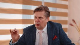 Alman deputat: &ldquo;ABŞ neytral mövqeyini itirib və Rusiyanın tərəfinə keçib&rdquo;