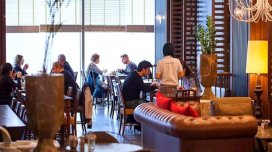 İnsanlar kafe-restoranlarda ən çox hansı aylarda pul xərcləyirlər?
