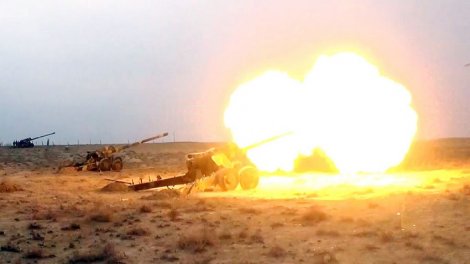 Azərbaycan Ordusunun artilleriya bölmələri ilə döyüş atışlı taktiki təlim keçirilib