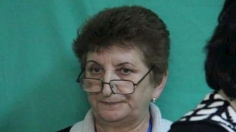 Əfruz müəllim öldü