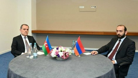 Almatıda Ceyhun Bayramov-Ararat Mirzoyan görüşü başladı - YENİLƏNİB