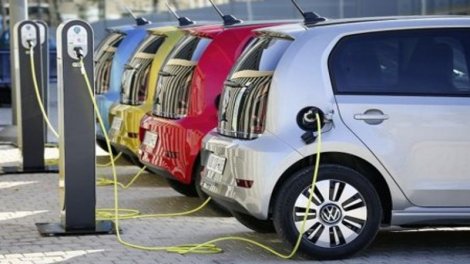 Ölkəmizdə nə üçün elektromobillərə maraq yüksək deyil? - Ekspert AÇIQLADI