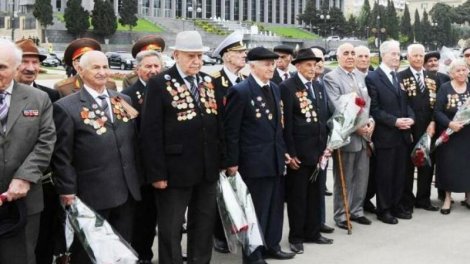 
Üç yüz mindən cəmi 21 nəfəri sağ qalıb