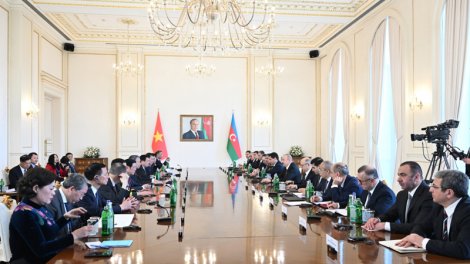 İlham Əliyev və To Lam mətbuata birgə bəyanatla çıxış edib - YENİLƏNİB