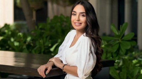 Leyla Əliyevadan Romada Nizami Gəncəvinin heykəli yerləşən parkdan paylaşım