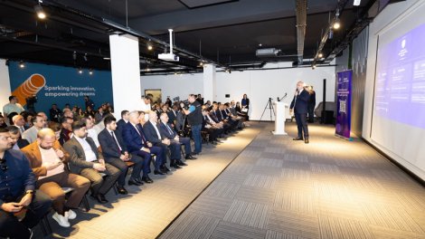 Media subyektlərinin nümayəndələri üçün kibertəhlükəsizlik mövzusunda təlim keçirildi -FOTO
