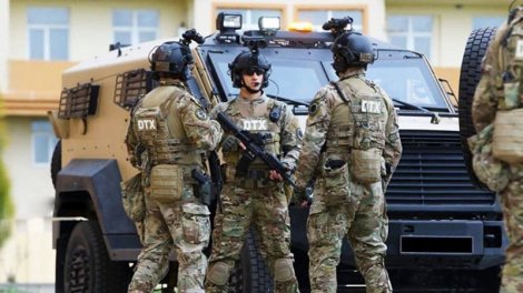 Terror qruplaşmasının fəaliyyətində iştirak edən şəxslər saxlanılaraq ölkəyə gətirilib - VİDEO