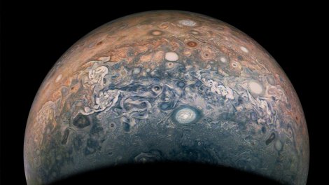 Yupiter ölçüsü və maqnit sahəsi ilə astronomları şoka salır