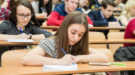 Universitetlərə builki tələbə qəbulu üçün plan yerlərinin sayı açıqlandı