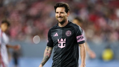 Lionel Messi minifutbol üzrə Azərbaycan millisini təbrik etdi - VİDEO