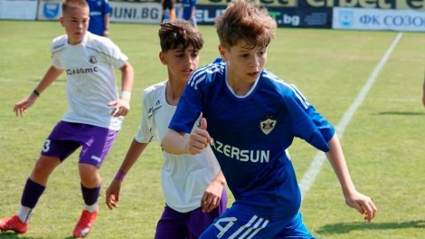 "Qarabağ" Bolqarıstanda keçirilən beynəlxalq turnirin qalibi oldu