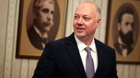Bolqarıstan İrandakı diplomatlarını Azərbaycana təxliyə edib
