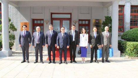 MEDİA nümayəndə heyəti Sinxua xəbər agentliyində oldu - FOTO
