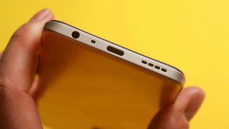 Telefonun şarj yuvasını ev şəraitində necə təmizləmək olar?