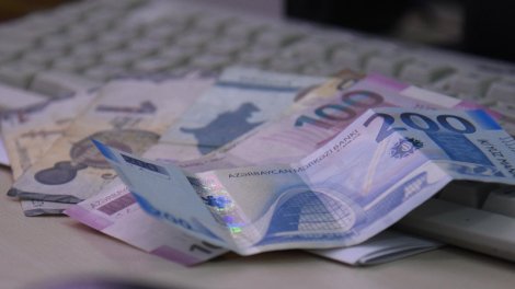 Azərbaycanda problemli kreditlər bir ayda 19 milyon manat artıb