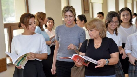 Pedaqoji ixtisaslar ləğv edilir: Ucqar kəndlərdə müəllim çatışmazlığı olmayacaq?