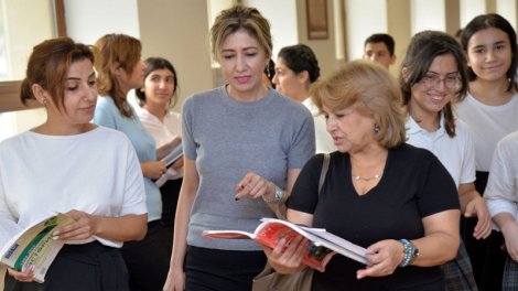 Maaş artdıqca, müəllimlərin sayı azalır