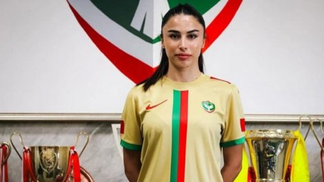 Azərbaycan millisinin daha bir futbolçusu Türkiyə klubuna keçdi