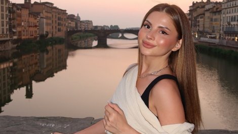 Aynişanın bu hərəkəti tənqid edildi - FOTO
