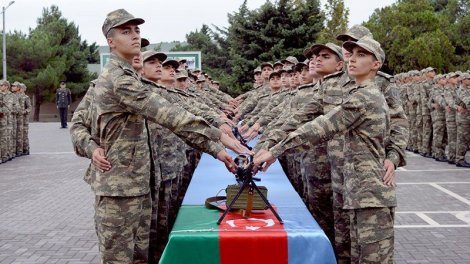Hərbi xidmətə çağırışla bağlı sərəncam imzalandı