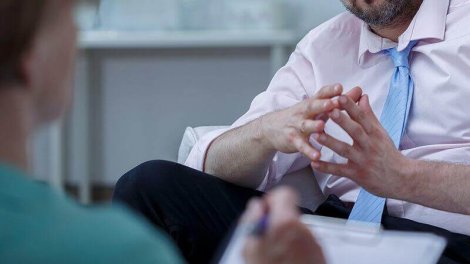 Psixoloq olmaq üçün ideal yaş neçədir?