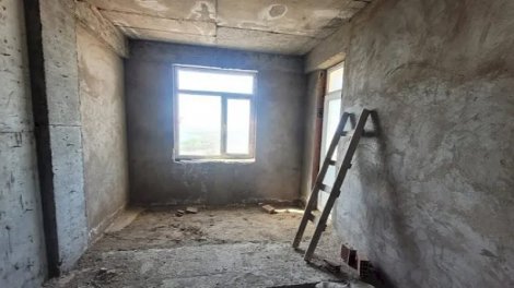 Bakıda 9 milyona təmirsiz mənzil satılır - FOTOLAR