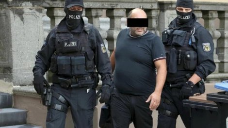 Almaniyada azərbaycanlı saxlanıldı: İnsan qaçaqçılığında ittiham olunur
