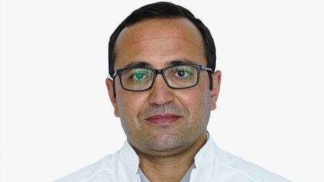 Nazir yeni baş həkim təyin etdi