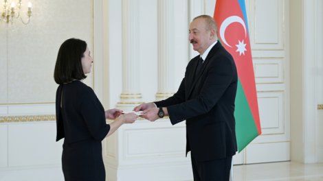 İlham Əliyev: Azərbaycanla Fransa arasında anlaşılmazlığa səbəb olan məsələlər keçmişdə qaldı