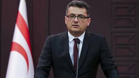 Şimali Kiprin yeni prezidenti Türkiyə əleyhinə addımlar atacaq?