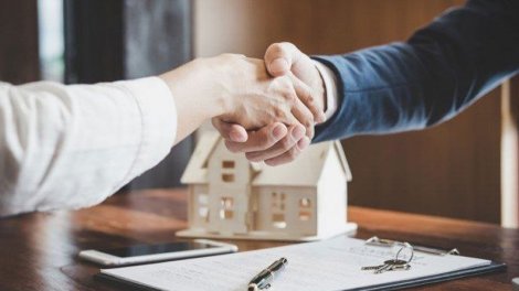 Sərmayəçılərin əlində qalan əmlak bazarı: Bahalaşmanın qarşısını necə alaq?