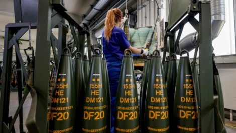 Bolqarıstan barıt və sursat istehsalı üçün 1 milyard avroluq müqavilə imzaladı